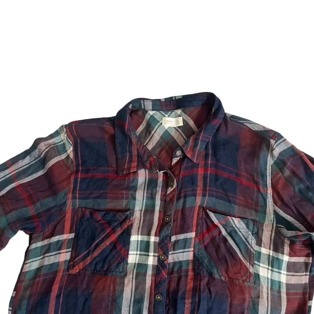 Maurices Relaxed Fit Tunic Plaid Button‎ Down Shirt XXL Burgundy Navy Rayon
